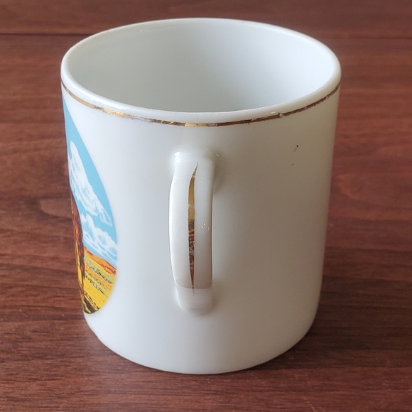 Vintage Canadian Royal Mounted Police RCMP Cup Mug Made in Japan - Picture 5 of 6